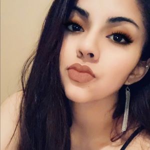 Meet your Posher, Yasmeen